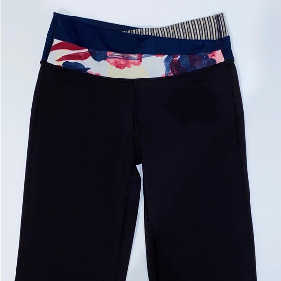 Lululemon bootcut full length black leggings - Picture 1 of 5